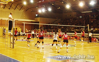 Egy hnap mlva ismt Etvs Kupa